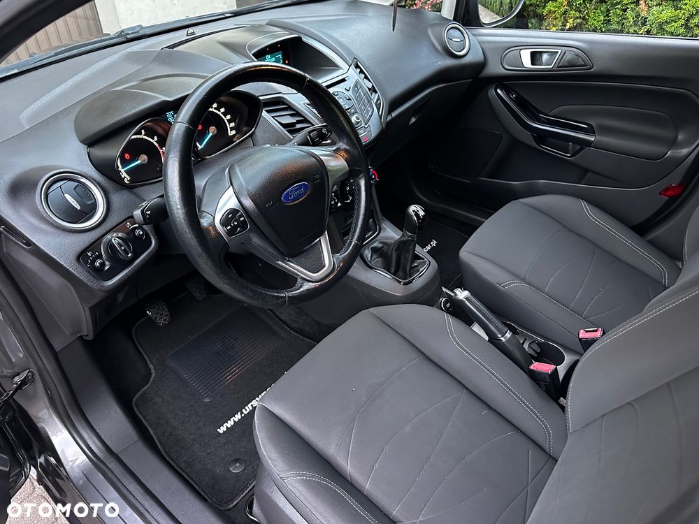 Ford Fiesta 1.25 Silver X (Ambiente) - 18