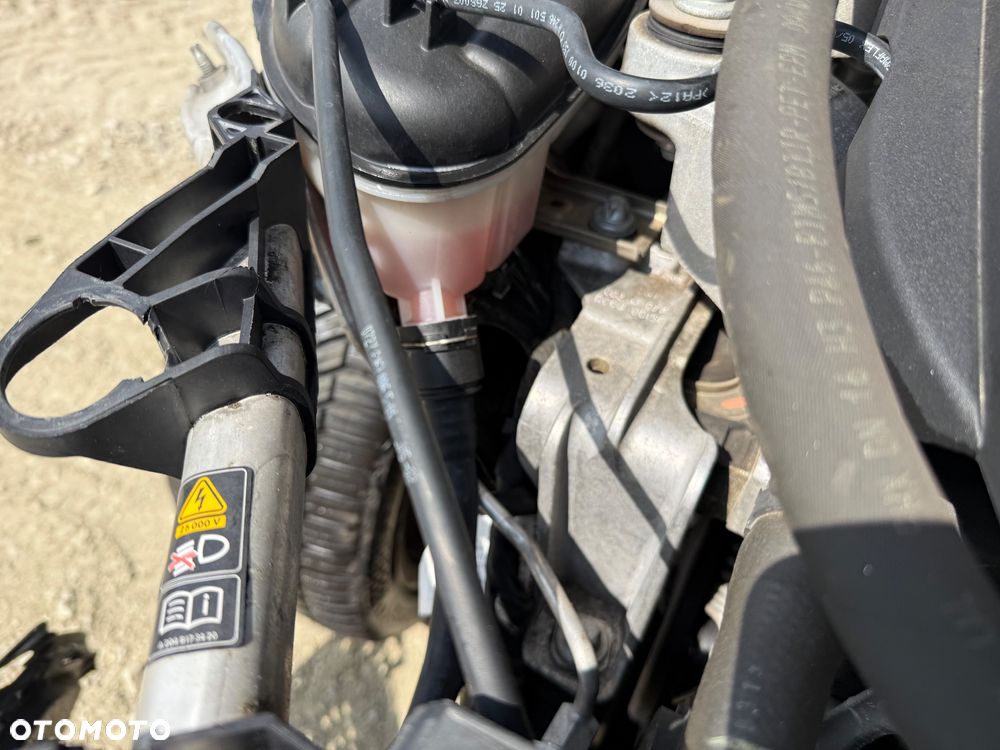 Mercedes-Benz CLA 200 d 7G-DCT SCORE - 19