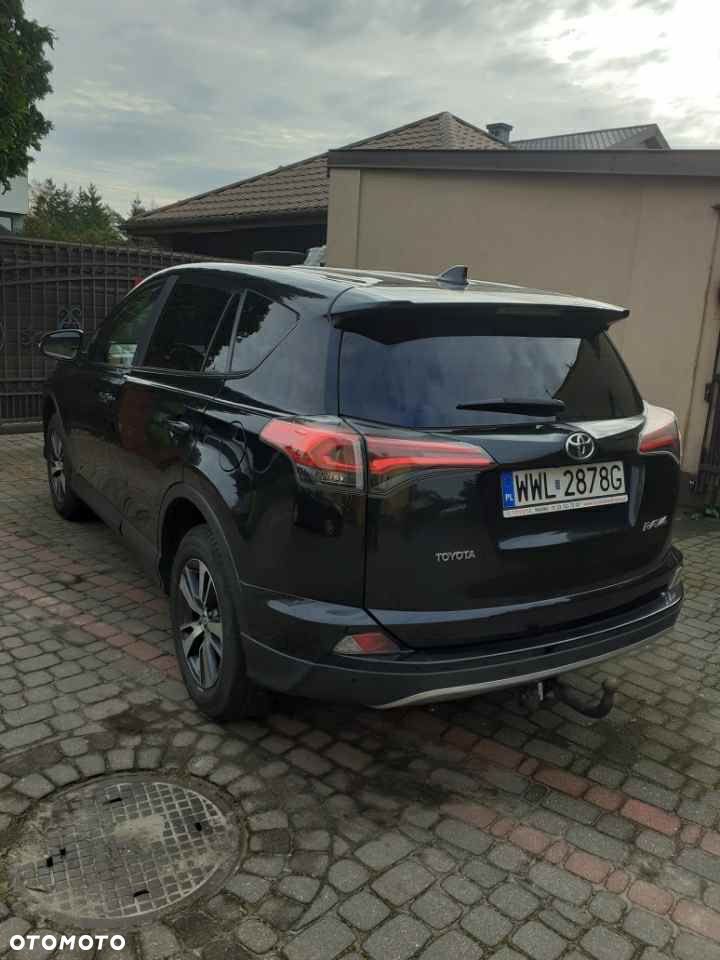 Toyota RAV4 2.0 D-4D Premium 4x2 - 4