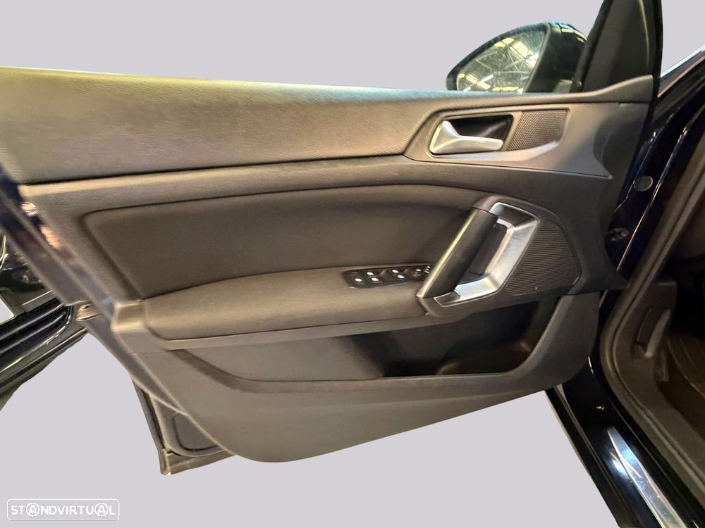 Peugeot 308 - 9