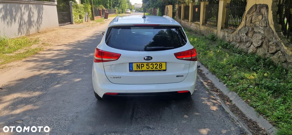 Kia Ceed 1.6 CRDi 136 DCT ISG Platinum Edition - 7