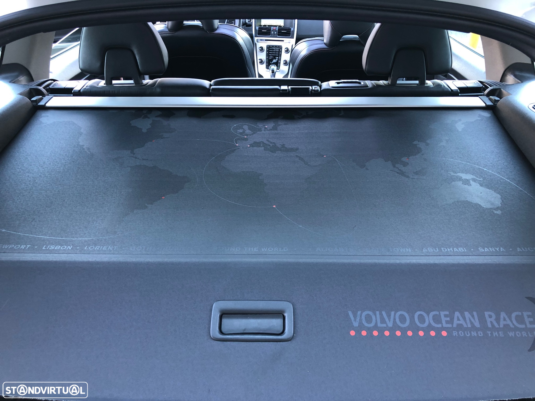 Volvo XC 60 2.0 D4 VOR Geartronic - 47