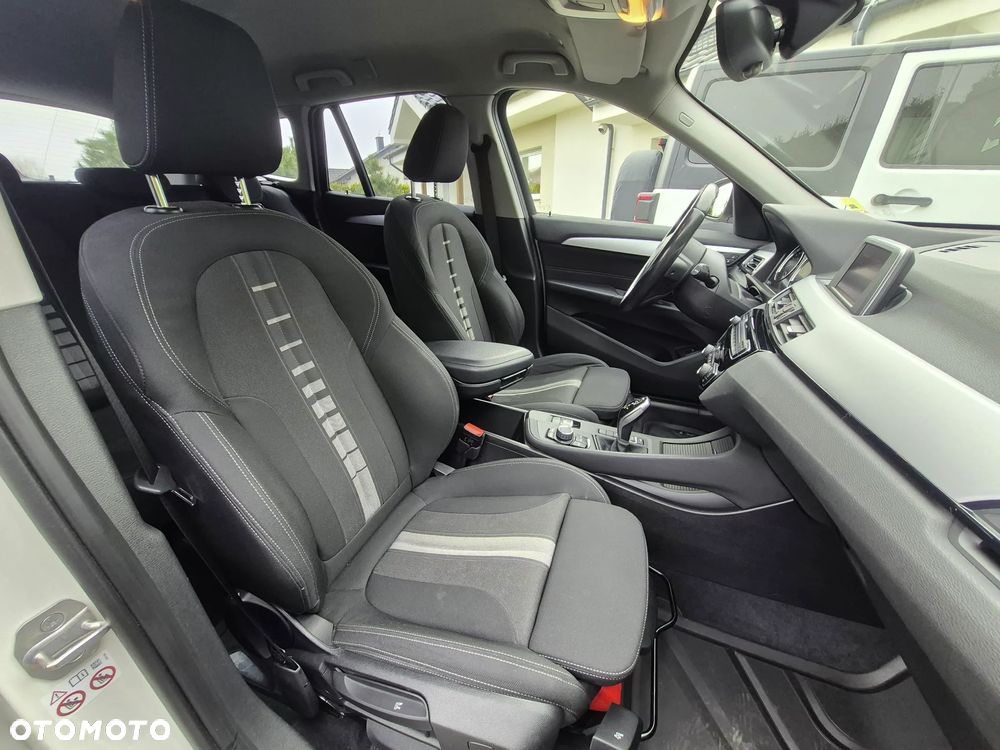 BMW X1 sDrive18i GPF Advantage - 19