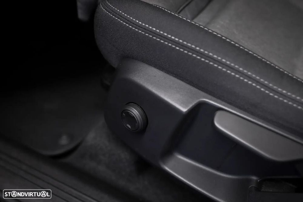 Volvo XC 40 1.5 T4 PHEV Core - 34