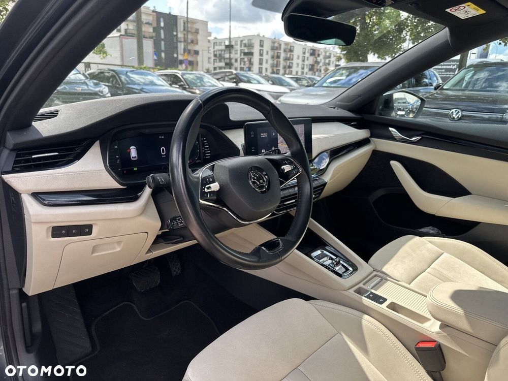 Skoda Octavia 2.0 TDI Style DSG - 12