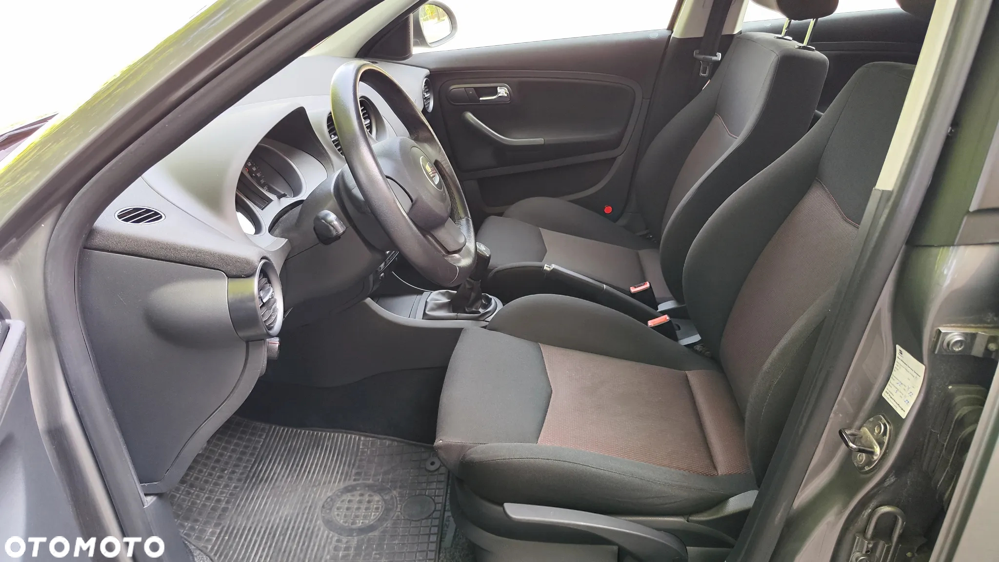 Seat Ibiza 1.4 16V Sport Edition - 18