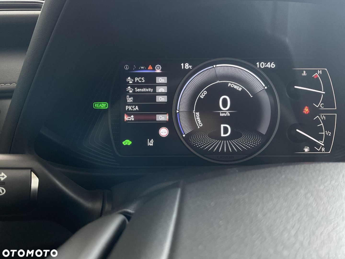 Lexus UX 250h GPF F Impression 2WD - 23