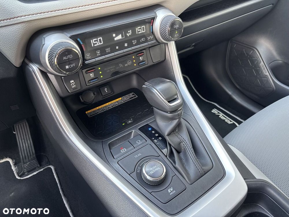 Toyota RAV4 2.5 Hybrid Executive 4x4 - 19