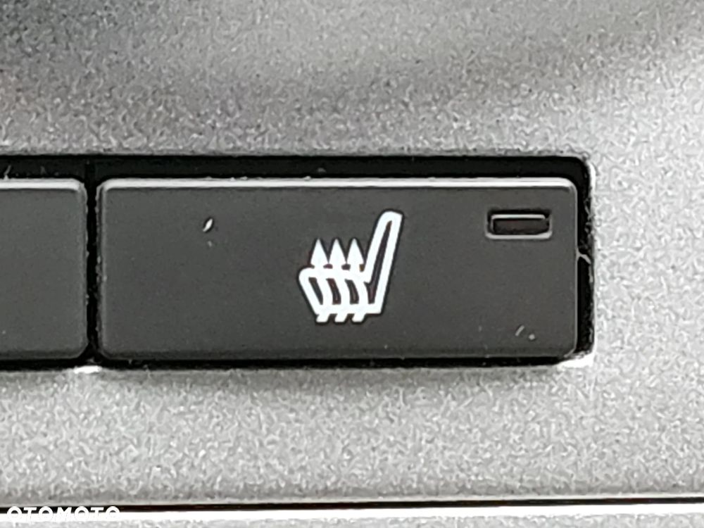 Opel Corsa 1.4 16V 150 Jahre - 16