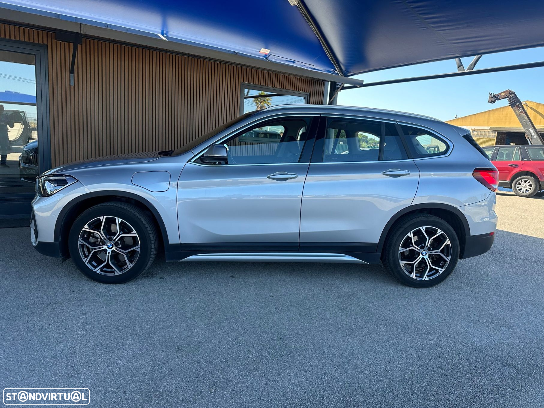 BMW X1 25 e xDrive xLine - 14