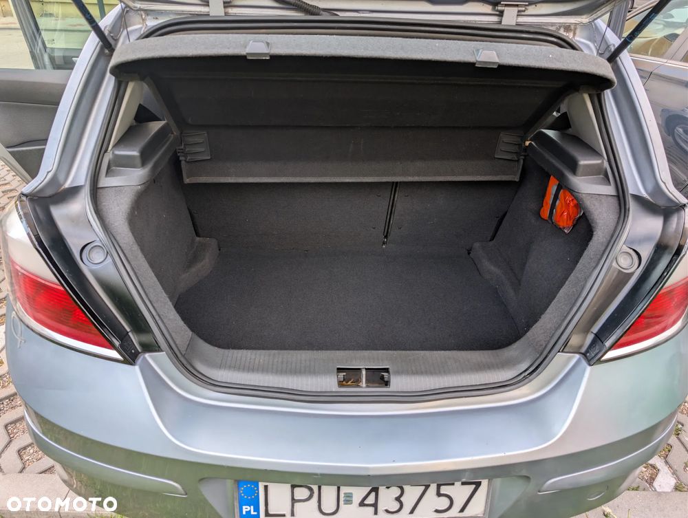 Opel Astra 1.6 Cosmo - 20