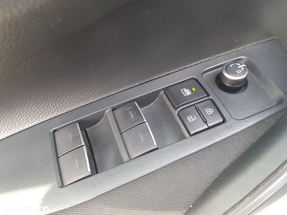 Toyota Corolla 1.5 Comfort - 14