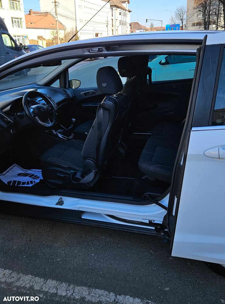 Ford B-Max 1.6 TDCi DPF Titanium - 16