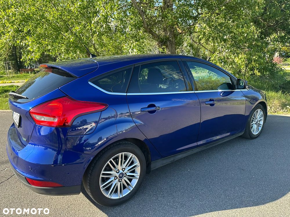 Ford Focus 1.0 EcoBoost Titanium ASS - 4