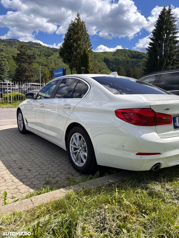 BMW Seria 5 530e AT PHEV - 5