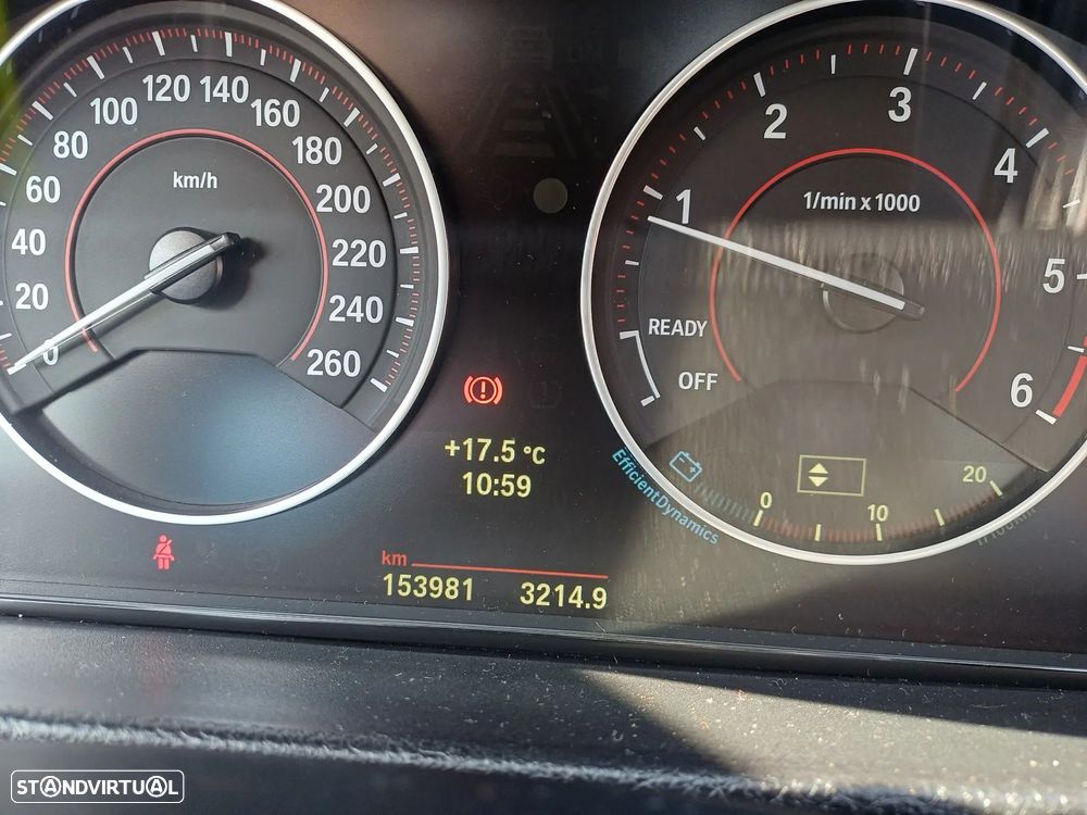 BMW 318 d Line Modern - 13