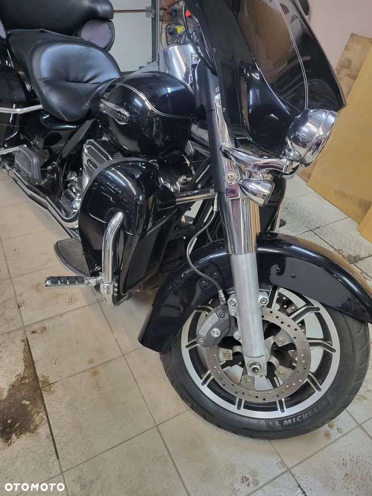 Harley-Davidson FLHTCU Ultra - 11