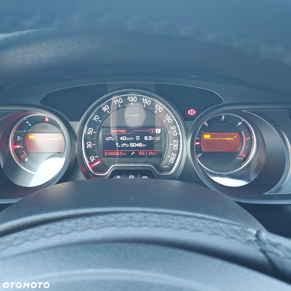 Citroën C5 HDi 135 FAP Exclusive - 26