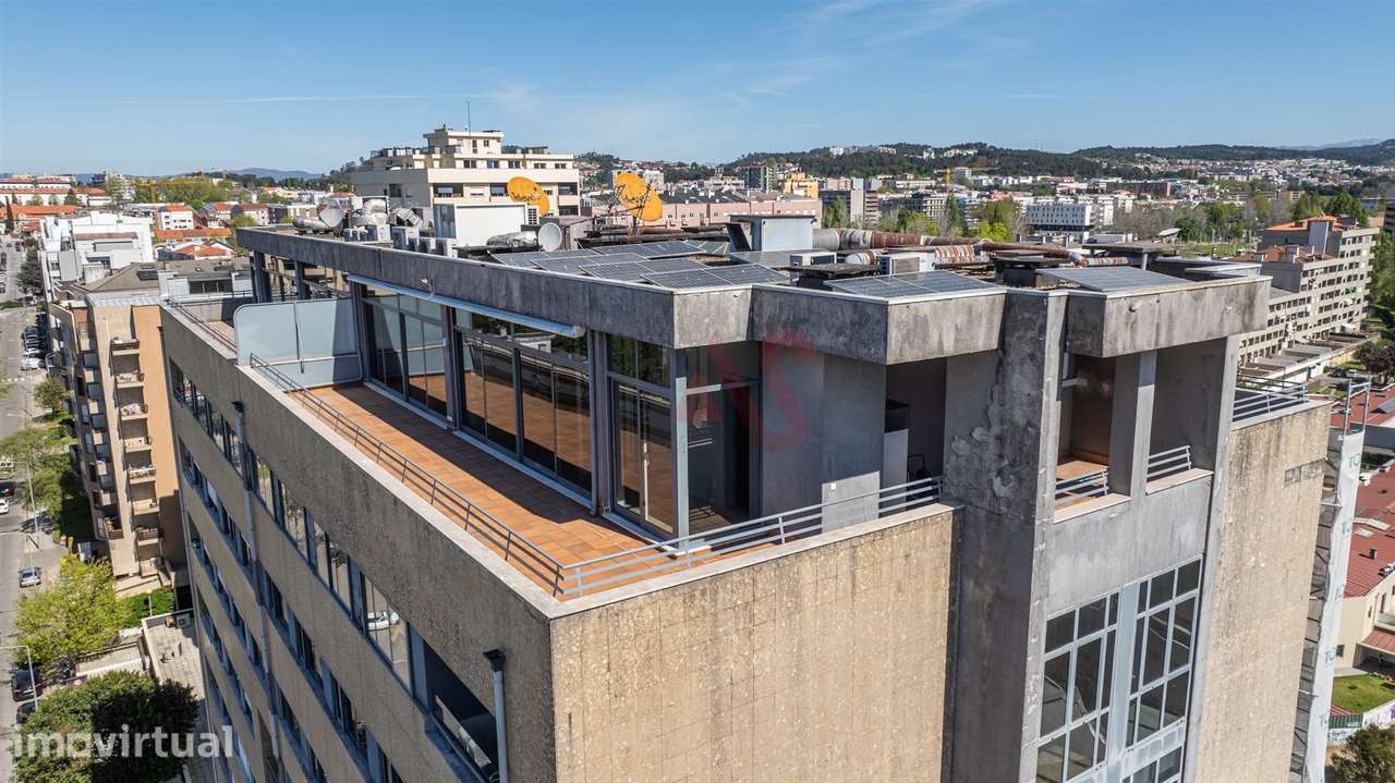 Apartamento T4 Duplex em São Victor, Braga – Exclusividade, Espaço e C - Grande imagem: 4/35