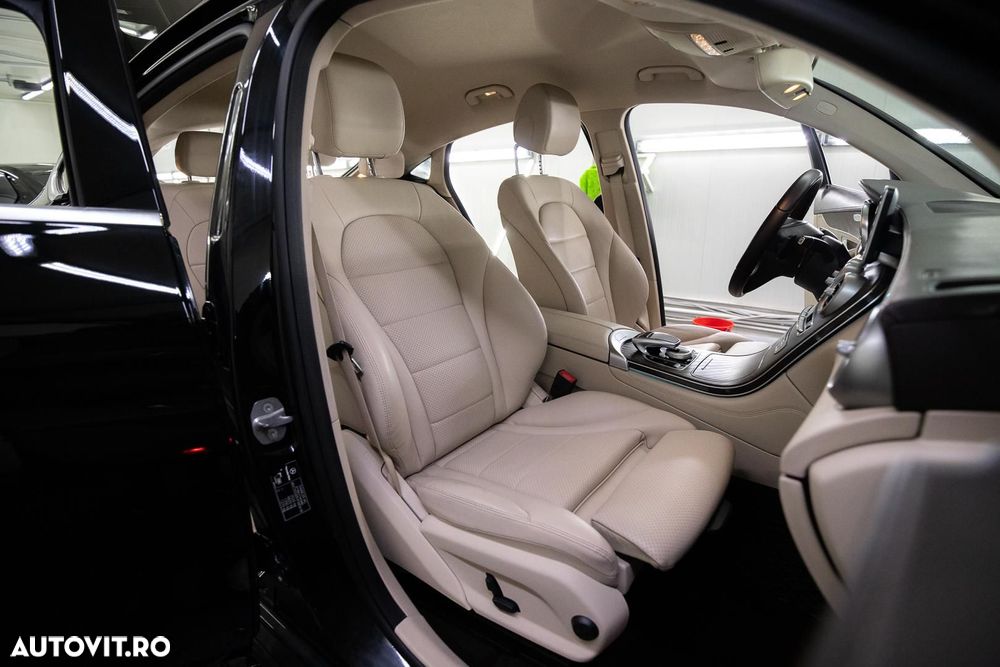 Mercedes-Benz GLC Coupe 220 d 4MATIC - 9