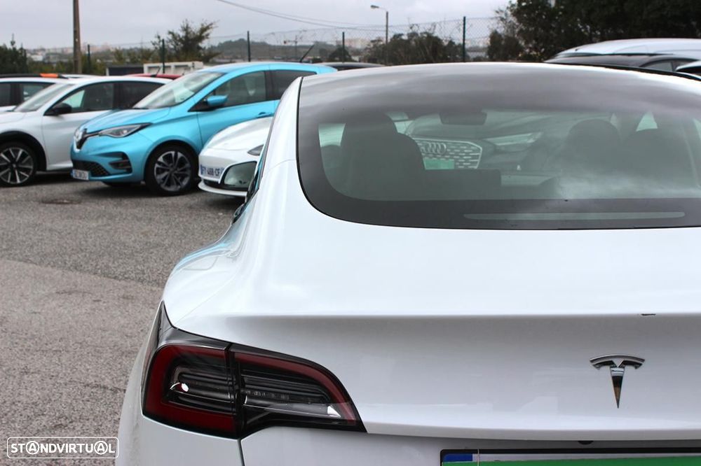 Tesla Model 3 Standard Range Plus RWD - 13
