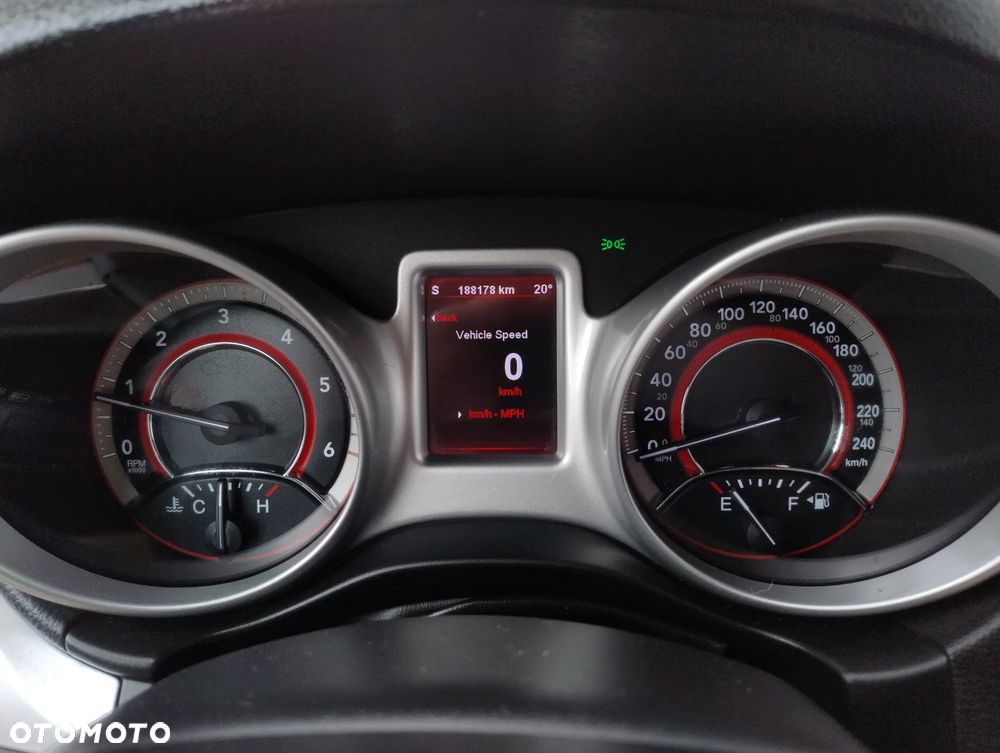 Fiat Freemont 2.0 Multijet 16V DPF Urban - 13