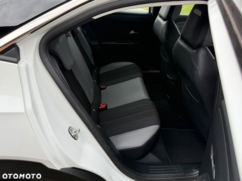 Opel Mokka 1.2 T Elegance S&S - 36