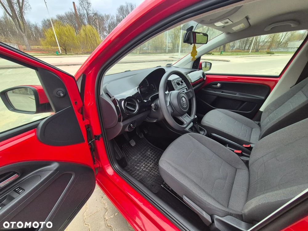 Volkswagen up! 1.0 high - 13