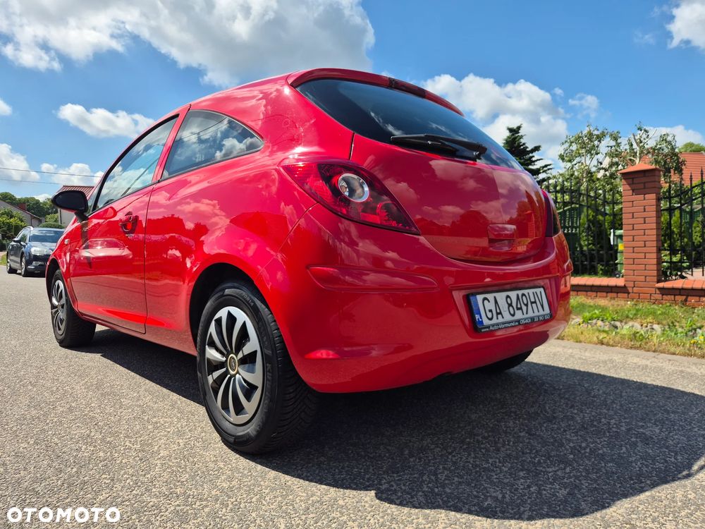 Opel Corsa 1.0 12V Essentia - 9