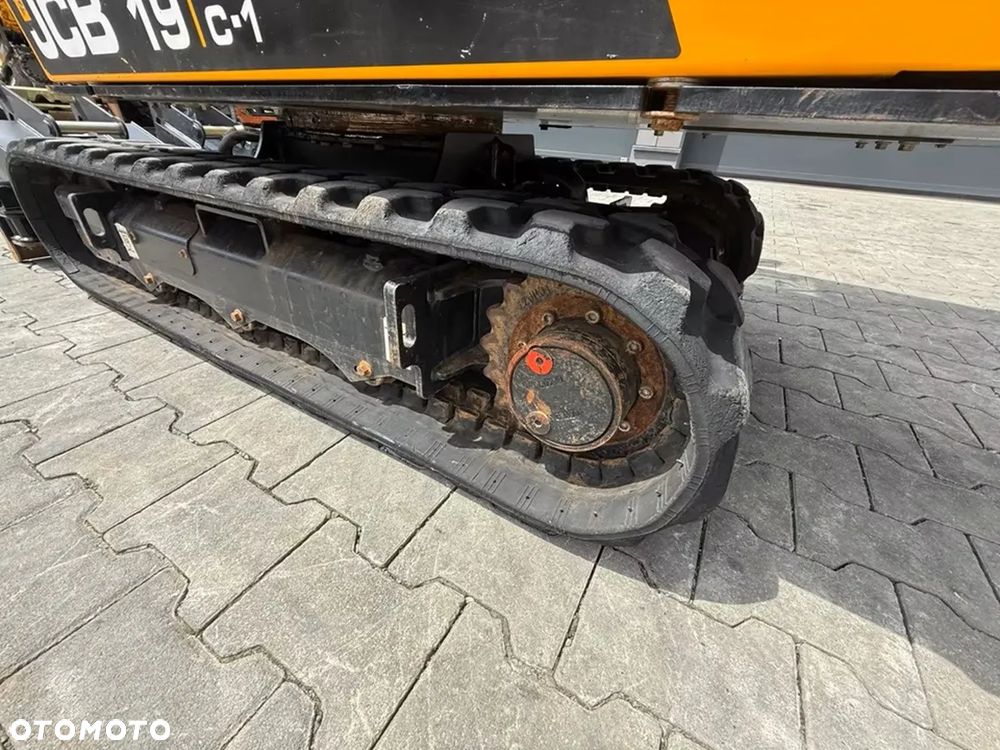 JCB 19C-1 PowerTilt - 10