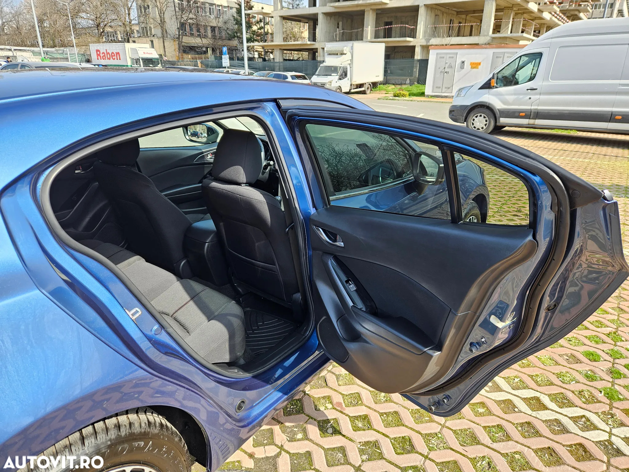Mazda 3 - 18