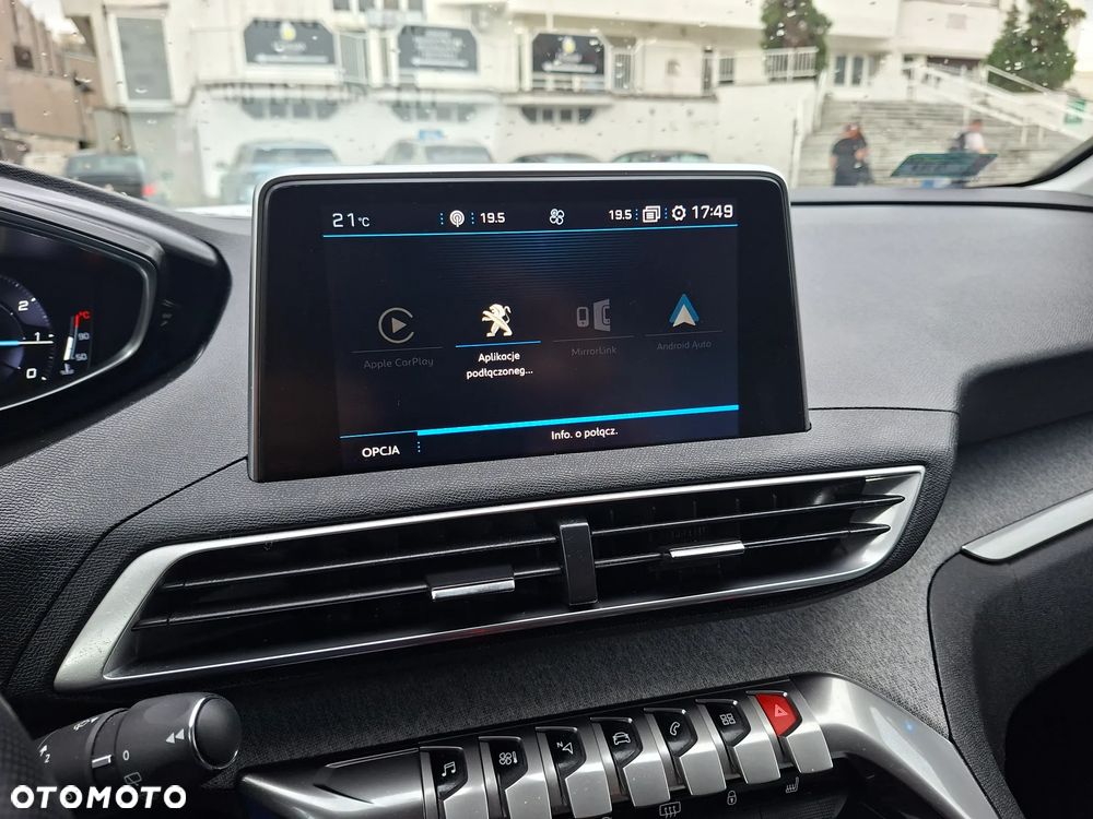 Peugeot 3008 1.2 PureTech GPF Allure S&S - 36