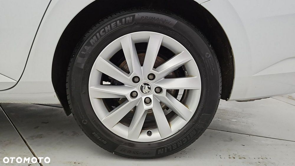 Skoda Superb 1.5 TSI Ambition - 22