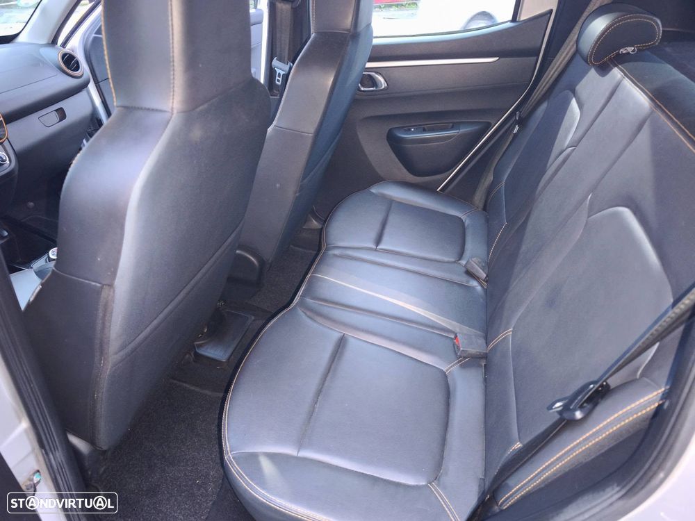 Dacia Spring Comfort Plus - 11