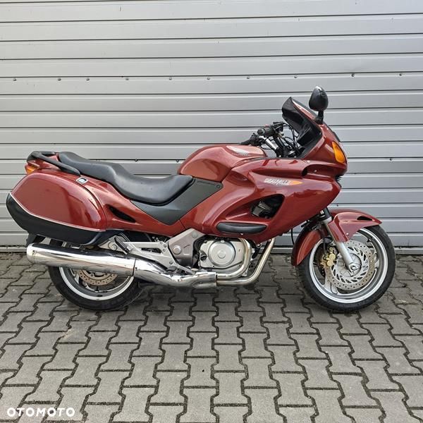 Honda Deauville