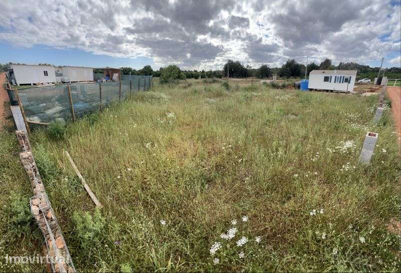 Terreno c/luz | Vedado e c/ portao - Grande imagem: 3/7