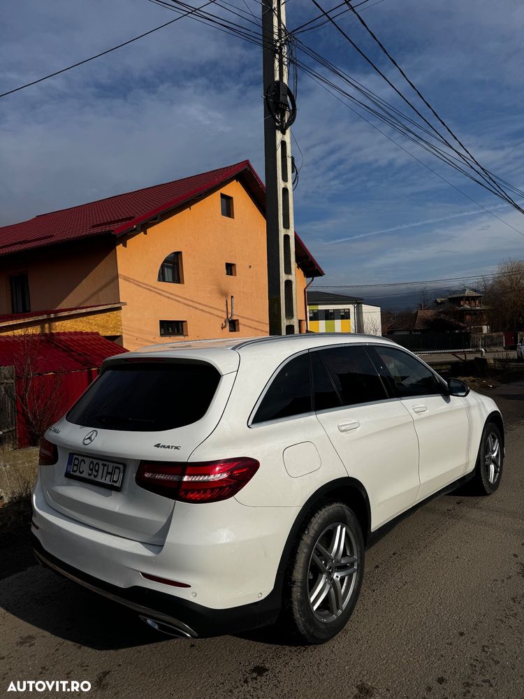 Mercedes-Benz GLC 220 d 4MATIC 9G-TRONIC AMG Line - 4