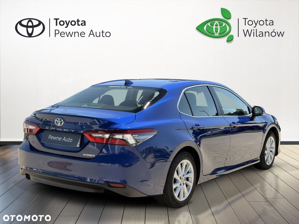 Toyota Camry 2.5 Hybrid Comfort CVT - 5