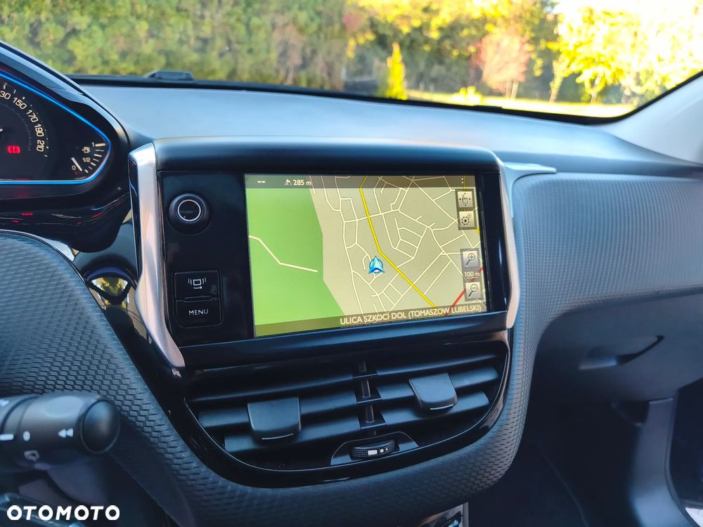 Peugeot 2008 e-HDi FAP 115 STOP & START Business-Line - 27