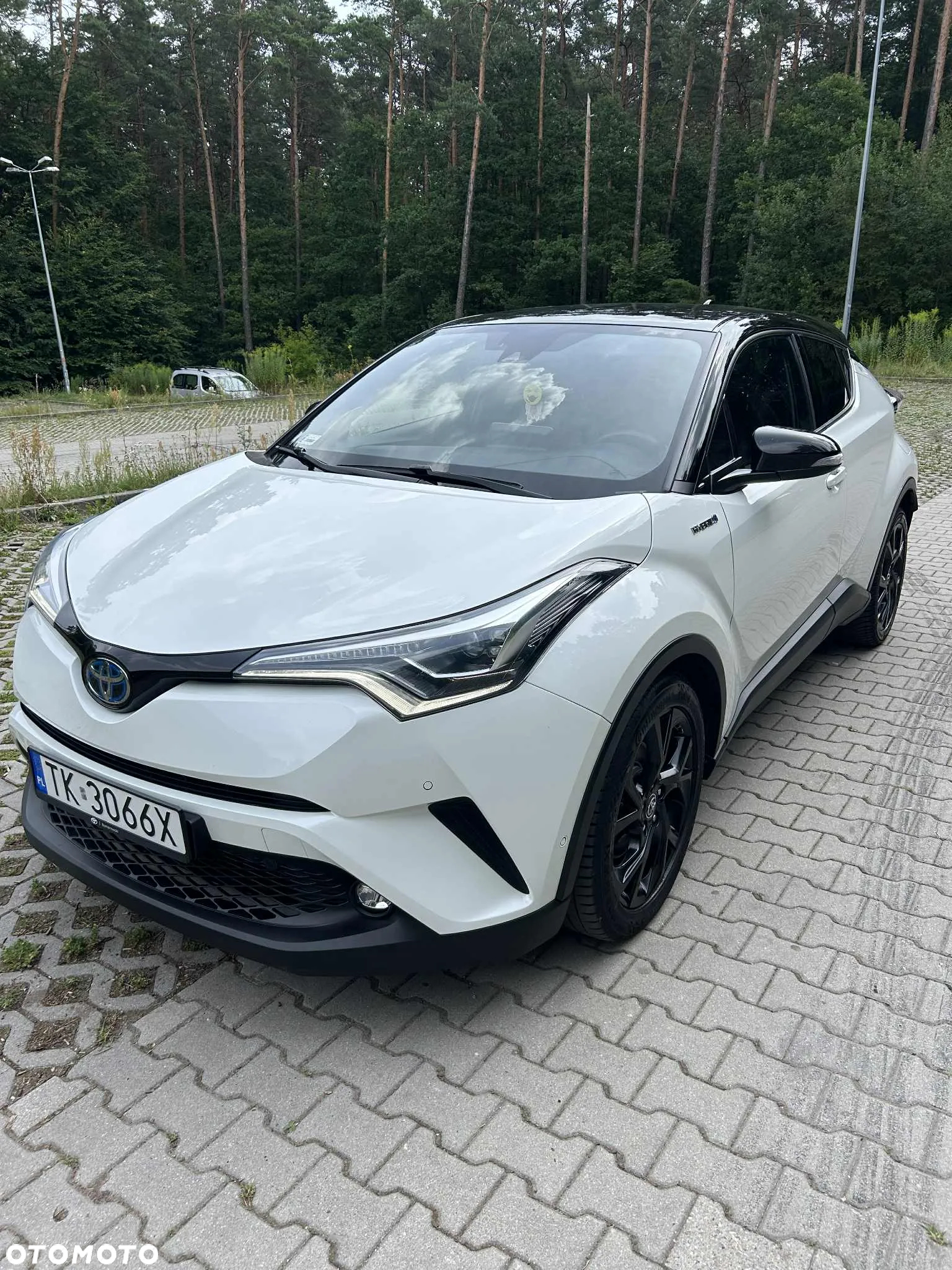 Toyota C-HR 1.8 Hybrid Selection - 2