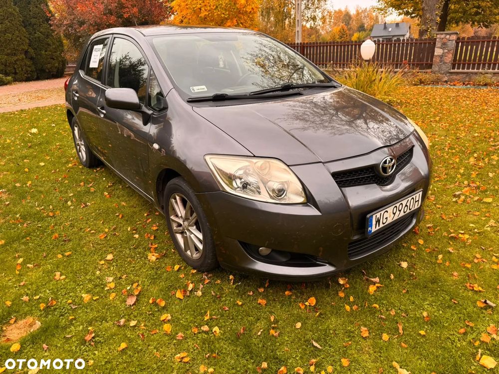 Toyota Auris - 3