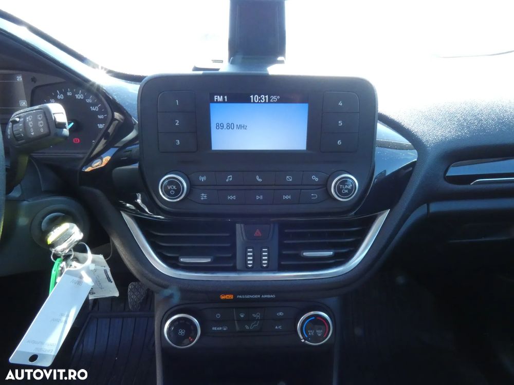 Ford Fiesta 1.5 TDCi Trend - 11
