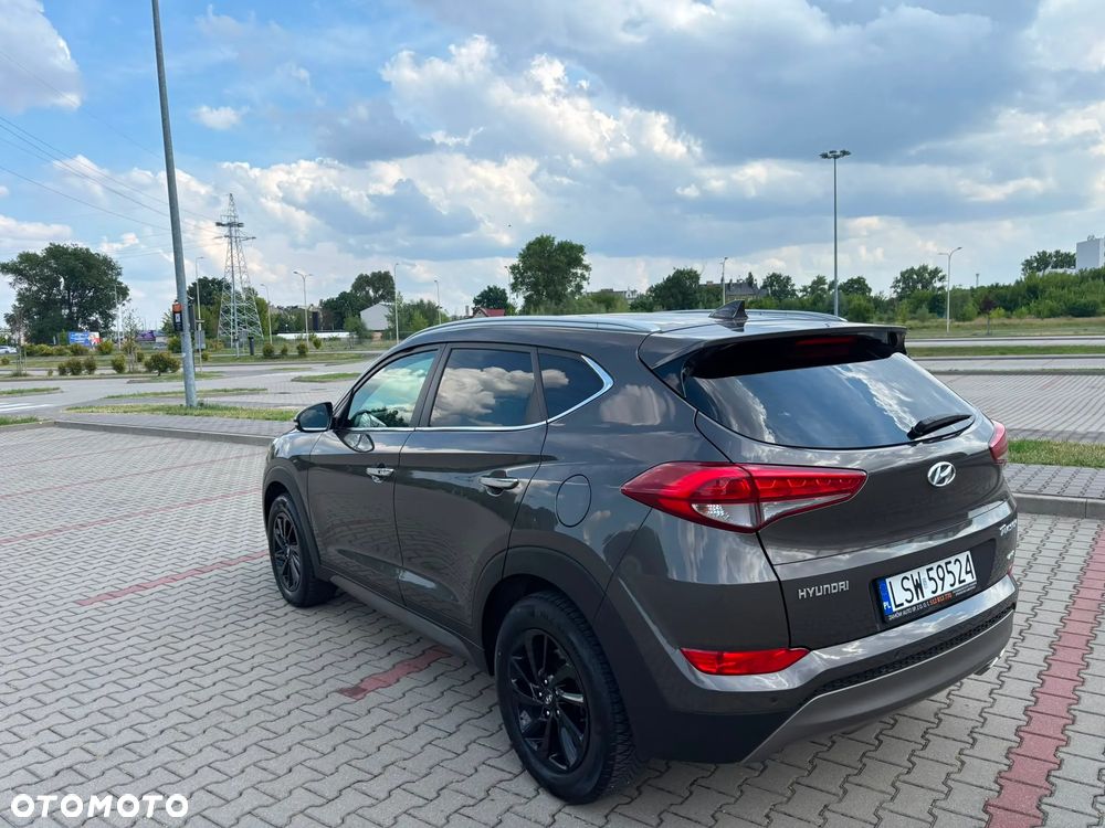 Hyundai Tucson 2.0 CRDi 4WD Passion Plus - 19