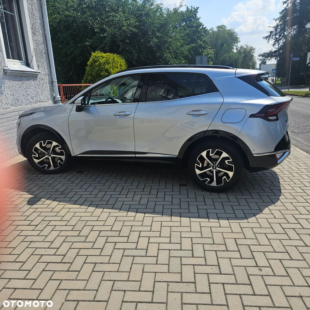 Kia Sportage 1.6 T-GDI HEV Business Line 2WD - 1