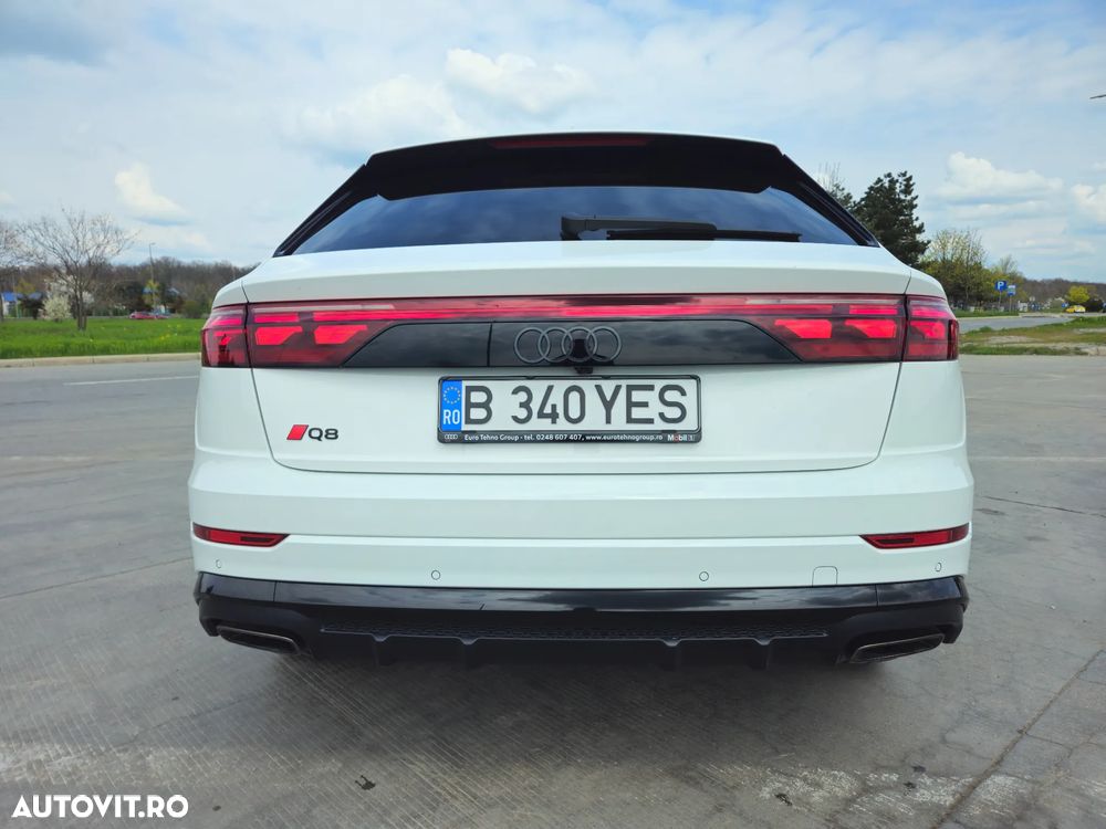 Audi Q8 55 TFSI quattro Tiptronic MHEV - 25
