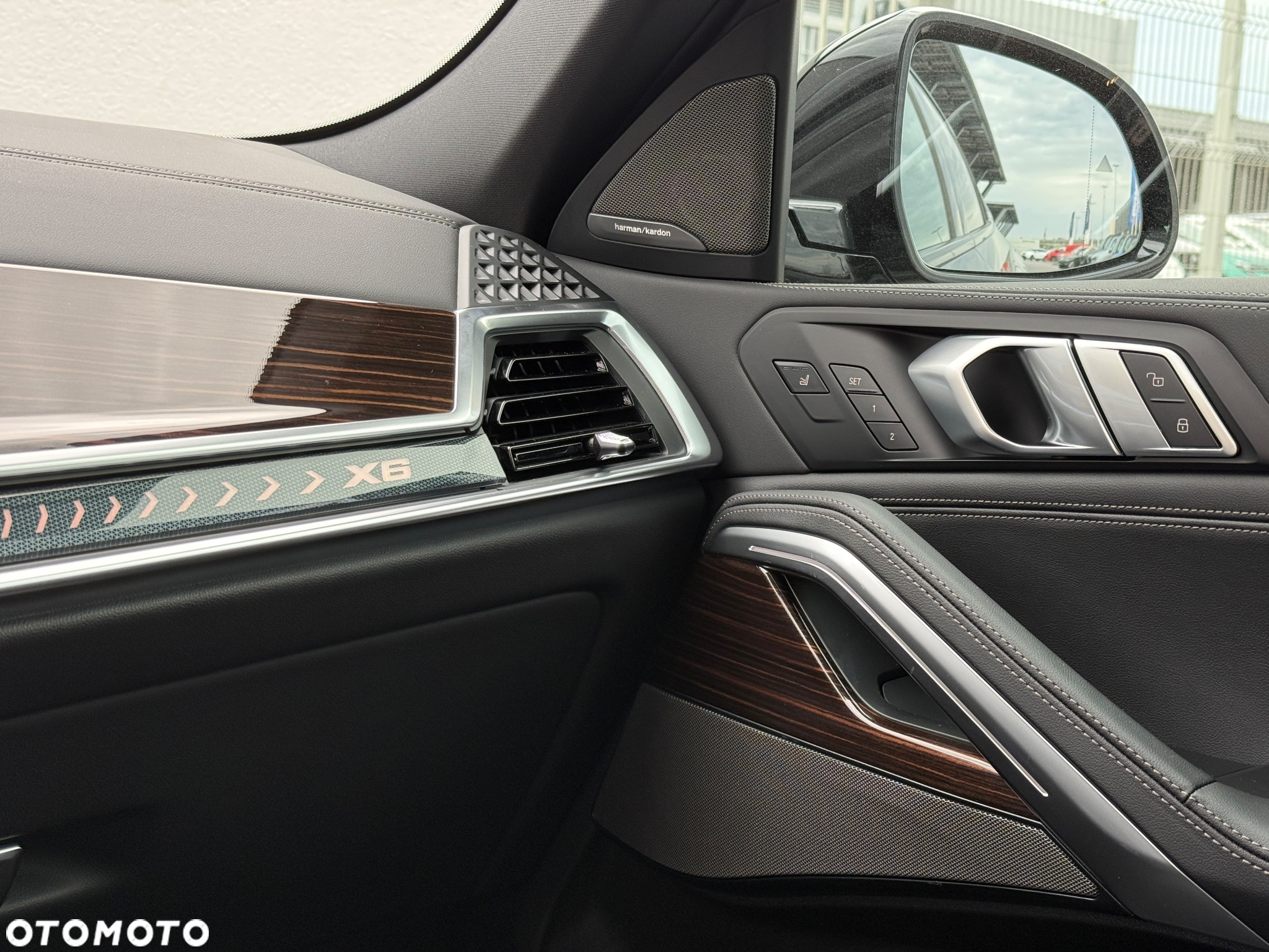 BMW X6 - 29
