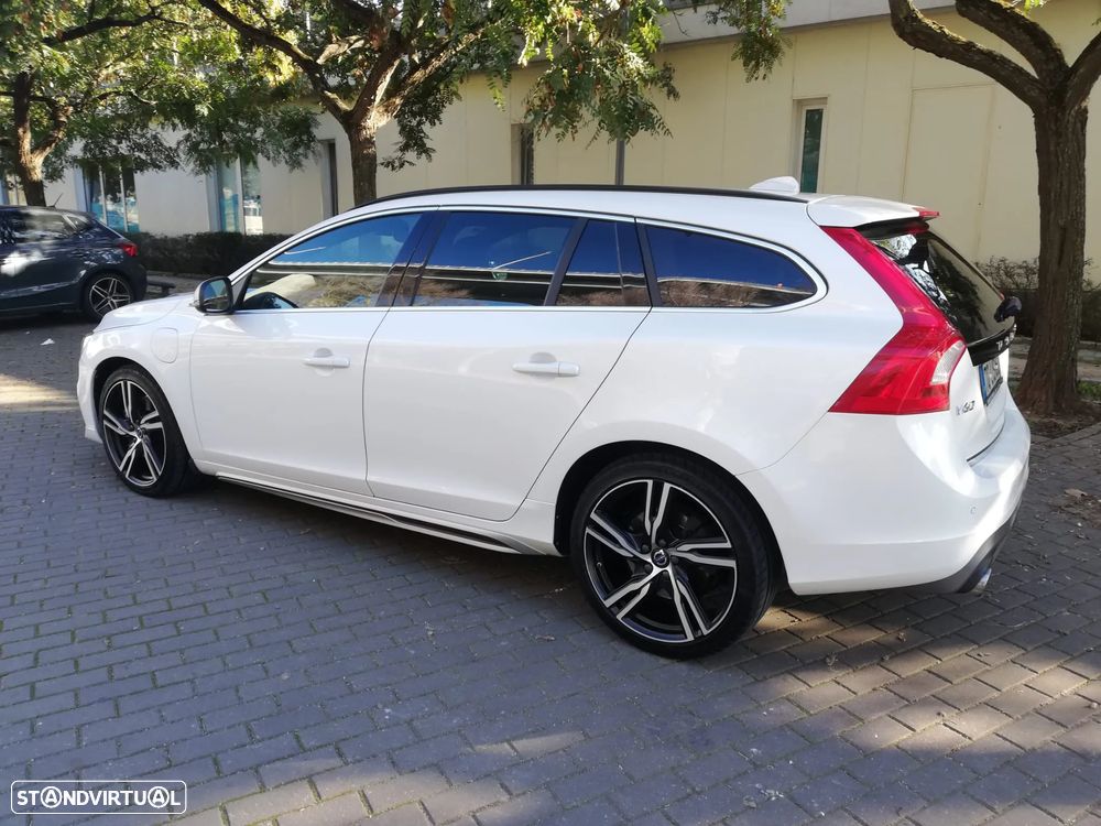 Volvo V60 2.4 D6 R-Design Sum.AWD Phev - 12
