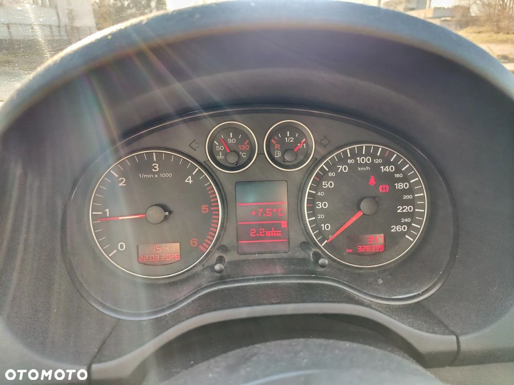 Audi A3 Sportback 1.9 TDI Ambiente - 10