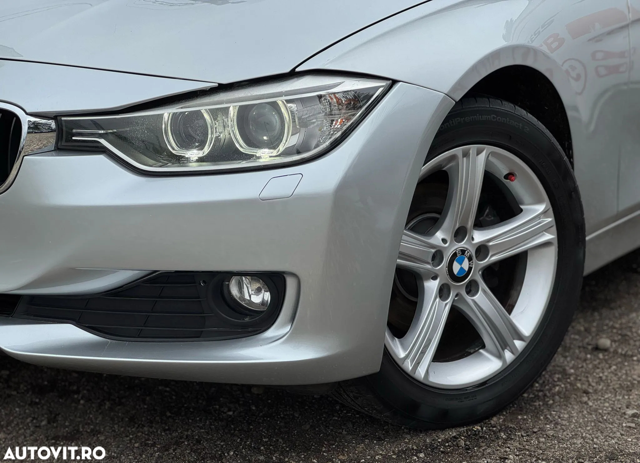 BMW Seria 3 318d Touring Aut. - 13