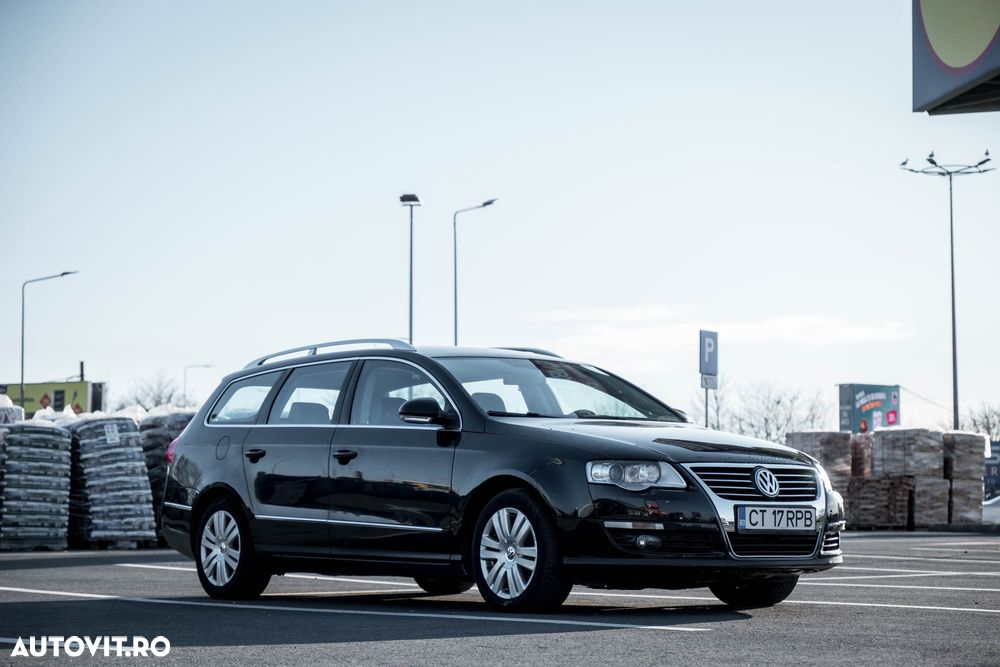 Volkswagen Passat 1.6 TDI DPF BlueMotion Technology Highline - 20